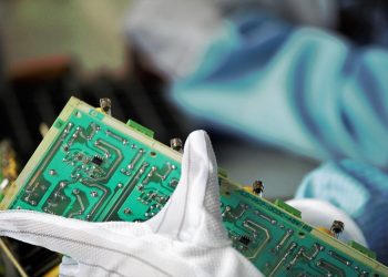 Industri Semikonduktor: Sebuah Analisis