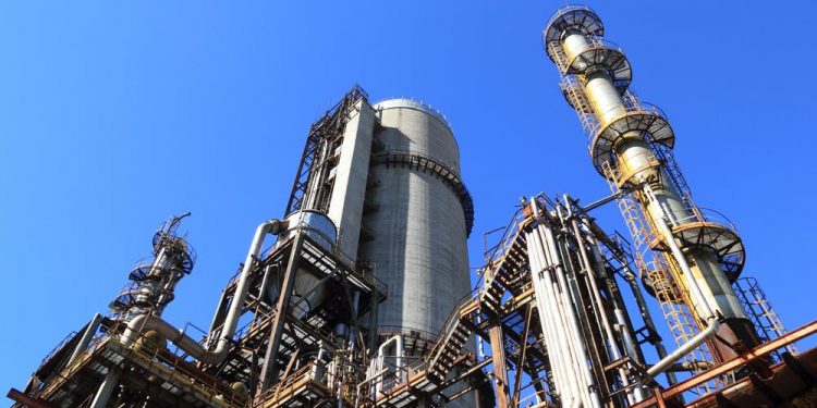 Prospek Industri O&G Kekal Positif Walaupun Berdepan Cabaran