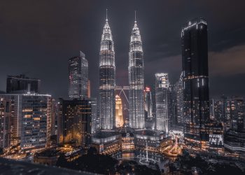 Ekonomi Malaysia Dijangka Kembali Pulih Tahun Depan