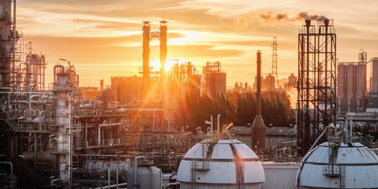 Pemulihan Ketara Dalam Sektor Minyak & Gas Dijangka Pada Separuh Kedua 2021