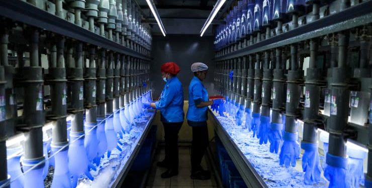 Keuntungan Bersih Suku Kedua Top Glove Susut Kepada RM87.55 Juta