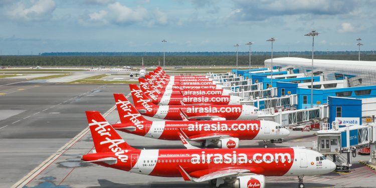 Permintaan Kukuh Bantu AirAsia Tangani Impak Akibat Krisis Rusia-Ukraine