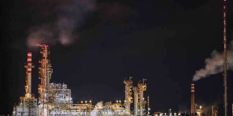 Industri Perkhidmatan Dan Peralatan Minyak Dan Gas Catat Hasil Rendah Pada 2020