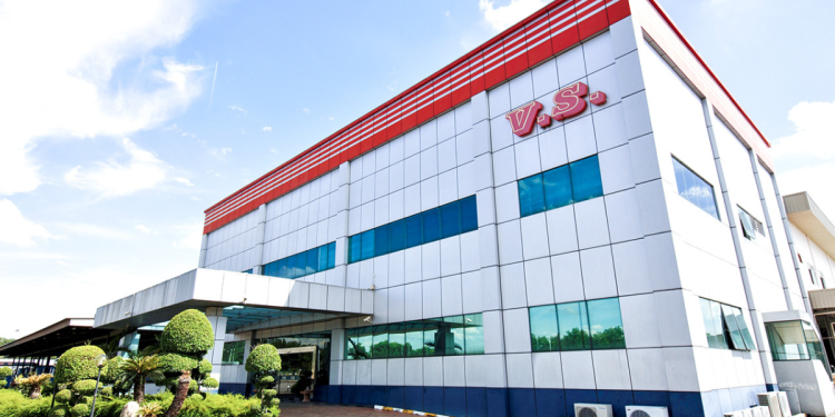 VS Industry Raih Untung Bersih Lebih Rendah Sebanyak RM169.74 Juta