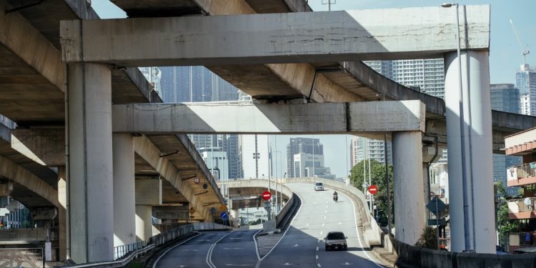 Prolintas Turun Kadar Tol Empat Lebuh Raya Antara 8-15 Peratus Mulai 20 Okt
