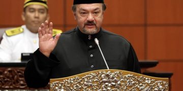 CEO KWSP Amir Hamzah Dilantik Sebagai Menteri Kewangan II